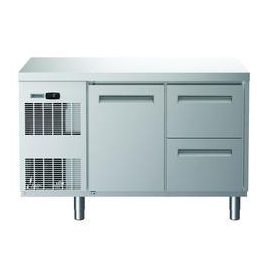   Electrolux Digitális pult alatti mélyhűtött munkaasztal, 1 ajtó+2 1/2 fiók (R290)